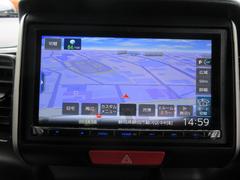 �ʥ��դ���ι�Ԥ�ɥ饤�֤�ڤ����ҤȻ������Ƥ�ƻ�Ǥ��¤����Ȥʤ����������Ȥ��Ƥ���ޤ��� 4