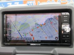 �ʥ��դ���ι�Ԥ�ɥ饤�֤�ڤ����ҤȻ������Ƥ�ƻ�Ǥ��¤����Ȥʤ����������Ȥ��Ƥ���ޤ��� 4