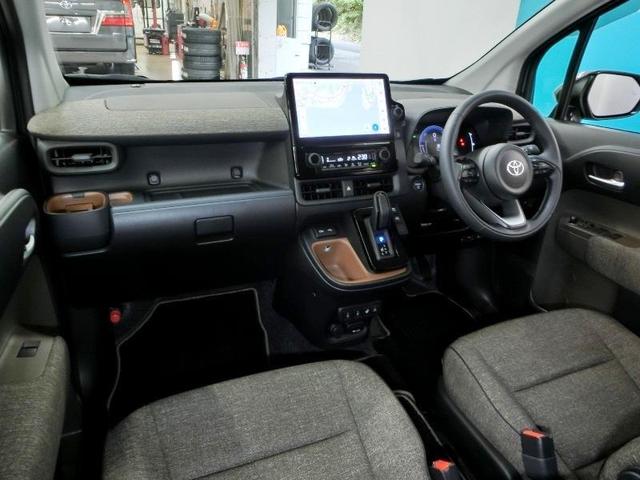 シエンタ ハイブリッドＺ　ハイブリッド　ワンオーナー　安全装備　衝突被害軽減システム　横滑り防止機能　ＡＢＳ　エアバッグ　オートクルーズコントロール　盗難防止装置　バックカメラ　ＥＴＣ　ドラレコ　ミュージックプレイヤー接続可（11枚目）