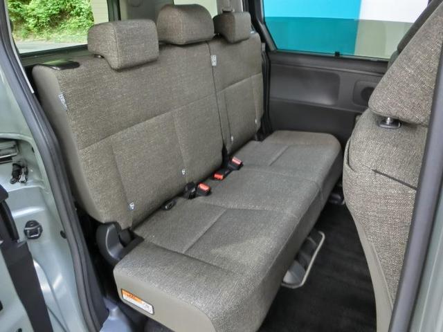 シエンタ ハイブリッドＺ　ハイブリッド　ワンオーナー　安全装備　衝突被害軽減システム　横滑り防止機能　ＡＢＳ　エアバッグ　オートクルーズコントロール　盗難防止装置　バックカメラ　ＥＴＣ　ドラレコ　ミュージックプレイヤー接続可（33枚目）