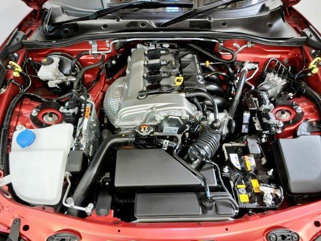 ロードスターRF S ワンオーナー 安全装備 衝突被害軽減システム 横滑り防止機能 ABS エアバッグ オートクルーズコントロール 盗難防止装置 アイドリングストップ ETC ミュージックプレイヤー接続可 CD キーレス(19枚目)