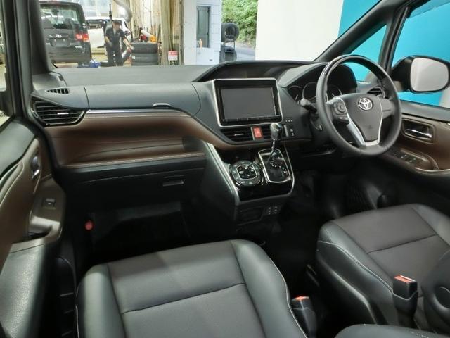 エスクァイア Ｇｉ　衝突被害軽減システム　横滑り防止機能　ＡＢＳ　エアバッグ　オートクルーズコントロール　盗難防止装置　アイドリングストップ　バックカメラ　ＥＴＣ　ドラレコ　ミュージックプレイヤー接続可　ＣＤ　キーレス（27枚目）