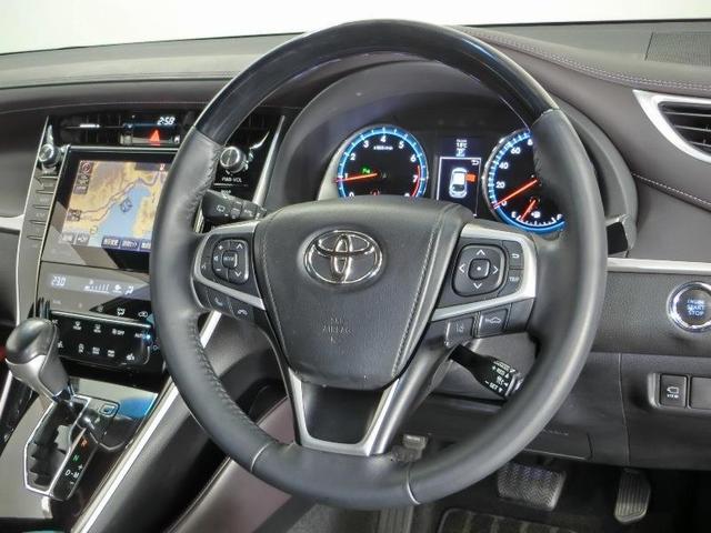 ハリアー プレミアム アドバンスドパッケージ ワンオーナー 電動シート 安全装備 衝突被害軽減システム 横滑り防止機能 ABS エアバッグ オートクルーズコントロール 盗難防止装置 アイドリングストップ バックカメラ ETC CD スマートキー(12枚目)