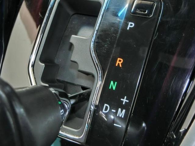 ハリアー プレミアム アドバンスドパッケージ ワンオーナー 電動シート 安全装備 衝突被害軽減システム 横滑り防止機能 ABS エアバッグ オートクルーズコントロール 盗難防止装置 アイドリングストップ バックカメラ ETC CD スマートキー(15枚目)