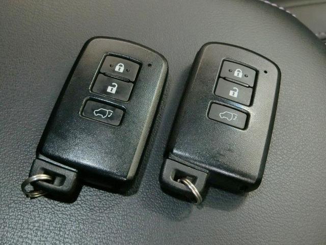 ハリアー プレミアム アドバンスドパッケージ ワンオーナー 電動シート 安全装備 衝突被害軽減システム 横滑り防止機能 ABS エアバッグ オートクルーズコントロール 盗難防止装置 アイドリングストップ バックカメラ ETC CD スマートキー(26枚目)