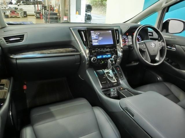 アルファード 2.5S Cパッケージ ワンオーナー サンルーフ 電動シート 安全装備 衝突被害軽減システム 横滑り防止機能 ABS エアバッグ オートクルーズコントロール 盗難防止装置 TV バックカメラ 後席モニター ETC CD(22枚目)