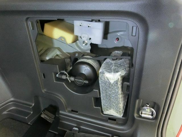 シエンタ G ワンオーナー 安全装備 衝突被害軽減システム 横滑り防止機能 ABS エアバッグ オートクルーズコントロール 盗難防止装置 バックカメラ ETC ドラレコ ミュージックプレイヤー接続可 スマートキー(19枚目)