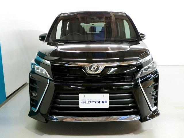 ヴォクシー ＺＳ　ワンオーナー　衝突被害軽減システム　横滑り防止機能　ＡＢＳ　エアバッグ　オートクルーズコントロール　盗難防止装置　アイドリングストップ　バックカメラ　後席モニター　ＥＴＣ　ドラレコ　ＣＤ　スマートキー（6枚目）