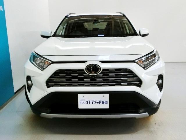 RAV4 G Zパッケージ ワンオーナー 4WD 電動シート 安全装備 衝突被害軽減システム 横滑り防止機能 ABS エアバッグ オートクルーズコントロール 盗難防止装置 バックカメラ ETC ドラレコ スマートキー キーレス(6枚目)
