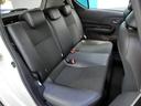 リアシートもゆったり座れます。