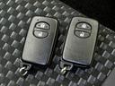 スマートキーです。ポケットなどキーが近くに有れば、エンジンの始動が出来ます。