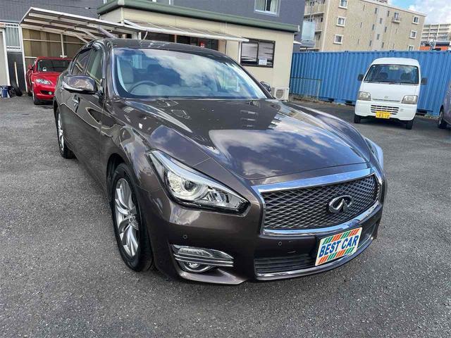 フーガ ３７０ＧＴ　ＥＴＣ　クリアランスソナー　レーンアシスト　オートクルーズコントロール　衝突被害軽減システム　全周囲カメラ　ナビ　アルミホイール　オートライト　ＬＥＤヘッドランプ　ＡＴ　シートエアコン　スマートキー（12枚目）