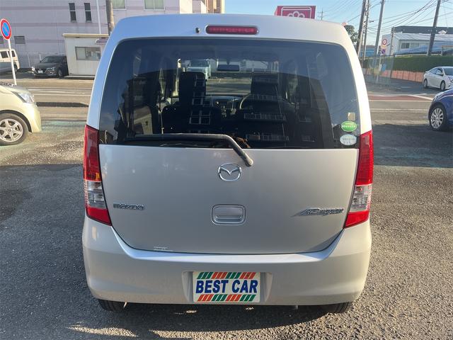 ＡＺワゴン ＸＧ　キーレスエントリー　電動格納ミラー　ベンチシート　ＡＴ　盗難防止システム　ＡＢＳ　ＣＤ　衝突安全ボディ　エアコン　パワーステアリング　パワーウィンドウ（16枚目）