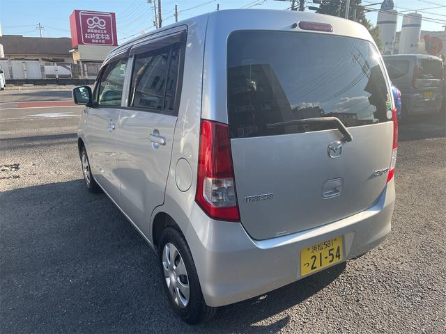 ＡＺワゴン ＸＧ　キーレスエントリー　電動格納ミラー　ベンチシート　ＡＴ　盗難防止システム　ＡＢＳ　ＣＤ　衝突安全ボディ　エアコン　パワーステアリング　パワーウィンドウ（17枚目）