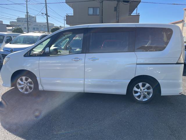 セレナ ハイウェイスター バックカメラ オートクルーズコントロール 両側電動スライドドア スマートキー 電動格納ミラー 後席モニター 3列シート CVT アルミホイール 盗難防止システム 衝突安全ボディ ABS ESC(13枚目)