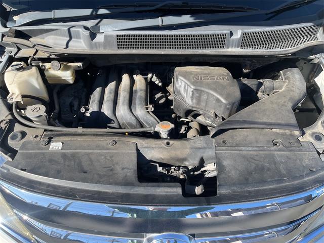 セレナ ハイウェイスター バックカメラ オートクルーズコントロール 両側電動スライドドア スマートキー 電動格納ミラー 後席モニター 3列シート CVT アルミホイール 盗難防止システム 衝突安全ボディ ABS ESC(15枚目)