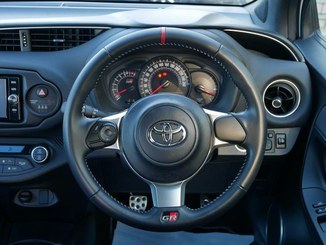 ヴィッツ ＧＲＭＮ　ターボ　スーパーチャージャー　社外メタルクラッチ　ＧＲレコーダー　純正ナビ（7枚目）