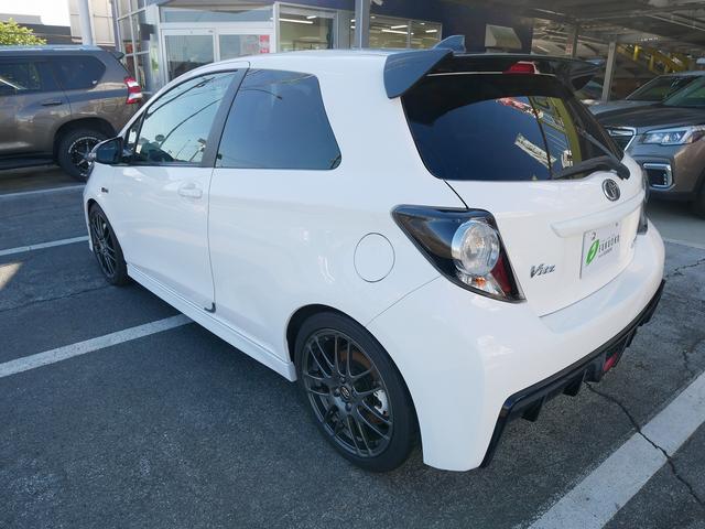 ヴィッツ ＧＲＭＮ　ターボ　スーパーチャージャー　社外メタルクラッチ　ＧＲレコーダー　純正ナビ（8枚目）