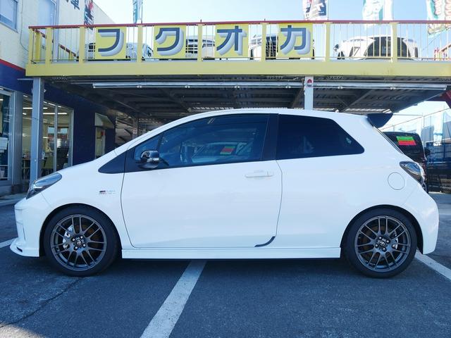 ヴィッツ ＧＲＭＮ　ターボ　スーパーチャージャー　社外メタルクラッチ　ＧＲレコーダー　純正ナビ（11枚目）