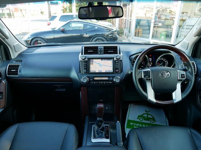 ランドクルーザープラド TX Lパッケージ メーカーナビ フェンダーミラーレス 寒冷地仕様 ETC2.0 クリアランスソナー 1オーナー 禁煙車 LEDヘッドライト ルーフレール 社外17インチアルミ 3列シート(4枚目)