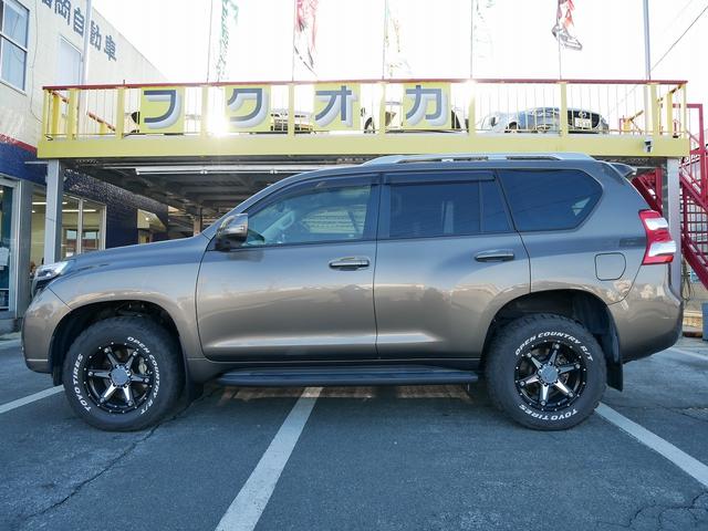 ランドクルーザープラド TX Lパッケージ メーカーナビ フェンダーミラーレス 寒冷地仕様 ETC2.0 クリアランスソナー 1オーナー 禁煙車 LEDヘッドライト ルーフレール 社外17インチアルミ 3列シート(18枚目)