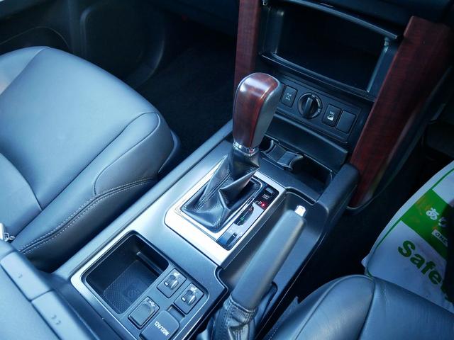 ランドクルーザープラド TX Lパッケージ メーカーナビ フェンダーミラーレス 寒冷地仕様 ETC2.0 クリアランスソナー 1オーナー 禁煙車 LEDヘッドライト ルーフレール 社外17インチアルミ 3列シート(20枚目)