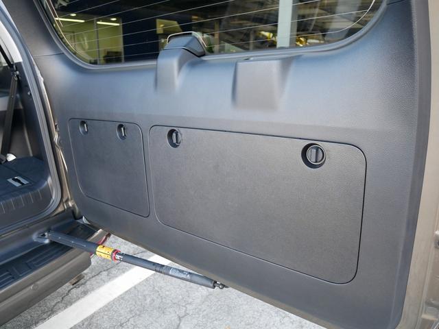 ランドクルーザープラド TX Lパッケージ メーカーナビ フェンダーミラーレス 寒冷地仕様 ETC2.0 クリアランスソナー 1オーナー 禁煙車 LEDヘッドライト ルーフレール 社外17インチアルミ 3列シート(37枚目)