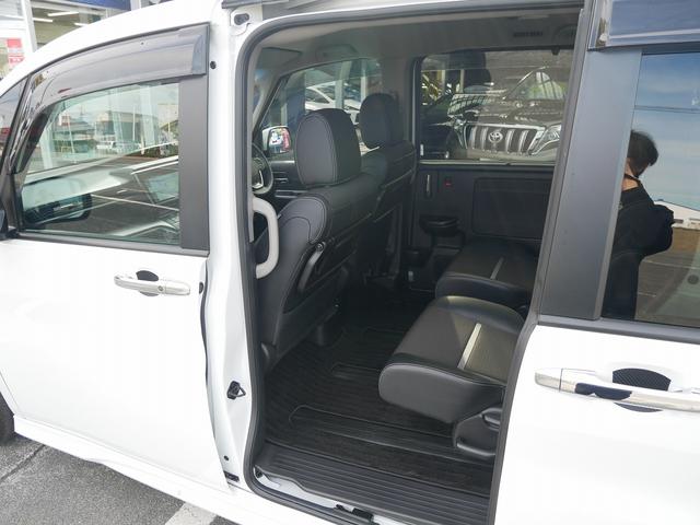 ステップワゴンスパーダ ｅ：ＨＥＶスパーダ　Ｇ・ＥＸ　ホンダセンシング　ｅ：ＨＥＶ　ホンダセンシング　９インチナビ　バックカメラ　両側電動スライドドア　シートヒーター　ＥＴＣ２．０　わくわくゲート　７人乗　スマ－トキ－（43枚目）