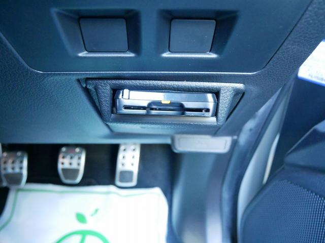 フォレスター 2.0i-L シートヒータ フルタイム4WD LED Aライト オートエアコン 衝突安全ボディ 横滑り防止装置 アイドリングストップ エアバッグ USB 盗難防止システム クルコン(21枚目)