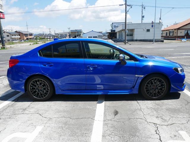 ＷＲＸ ＳＴＩ ＳＴＩ　６ＭＴ　ナビ　地デジ　バックカメラ　ＥＴＣ　ＢＳＭ　ハーフレザーシート　パワーシート（6枚目）