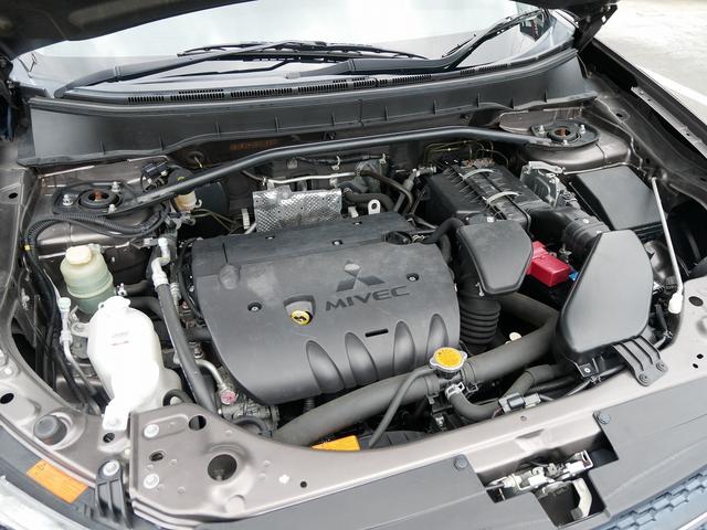 アウトランダー ２４Ｇ　純正ナビ　フルセグ地デジ　バックカメラ　ロックフォードサウンド　ＥＴＣ　１オーナー車（34枚目）