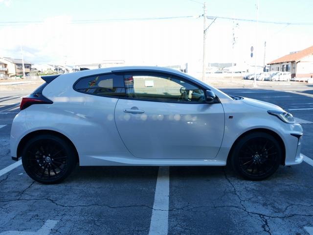 ＧＲヤリス ＲＳ　ＲＳ（４名）　純正ナビ　ＥＴＣ（40枚目）