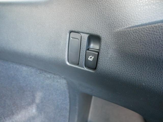 ��ȃV�[�g�͉׎��ɂ���X�C�b�`�Ń����^�b�`�ŁE�E�E