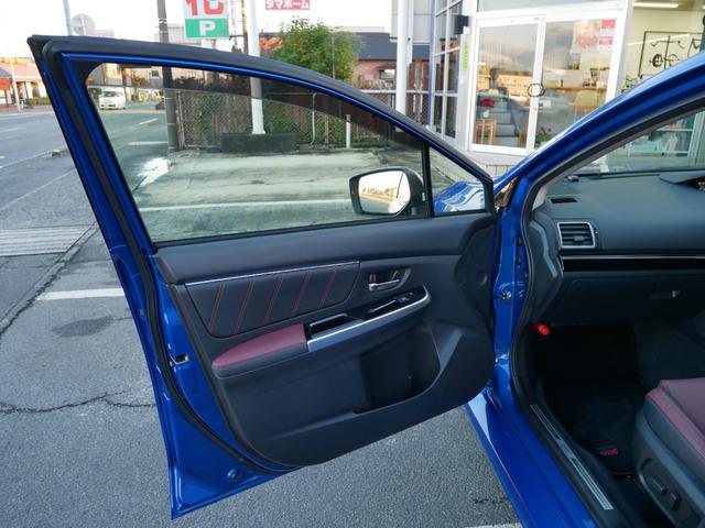 ����Ȃ̃h�A�g�����ł�