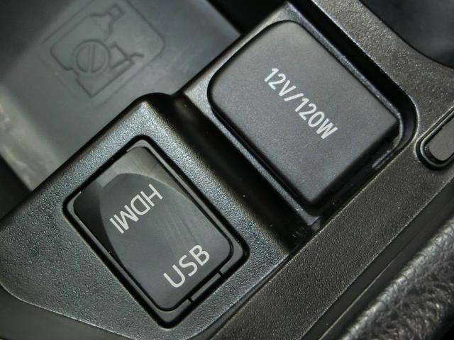 ハリアー プレミアム　ワンオーナー　電動シート　安全装備　横滑り防止機能　ＡＢＳ　エアバッグ　オートクルーズコントロール　盗難防止装置　アイドリングストップ　バックカメラ　ＥＴＣ　ミュージックプレイヤー接続可　ＣＤ（35枚目）