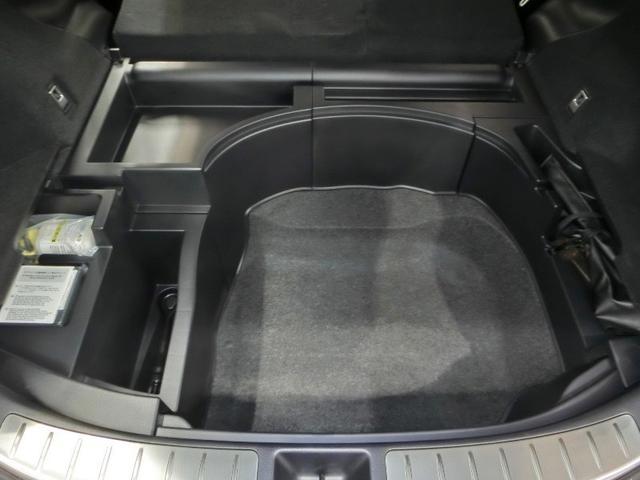 ハリアー プレミアム　ワンオーナー　電動シート　安全装備　横滑り防止機能　ＡＢＳ　エアバッグ　オートクルーズコントロール　盗難防止装置　アイドリングストップ　バックカメラ　ＥＴＣ　ミュージックプレイヤー接続可　ＣＤ（38枚目）