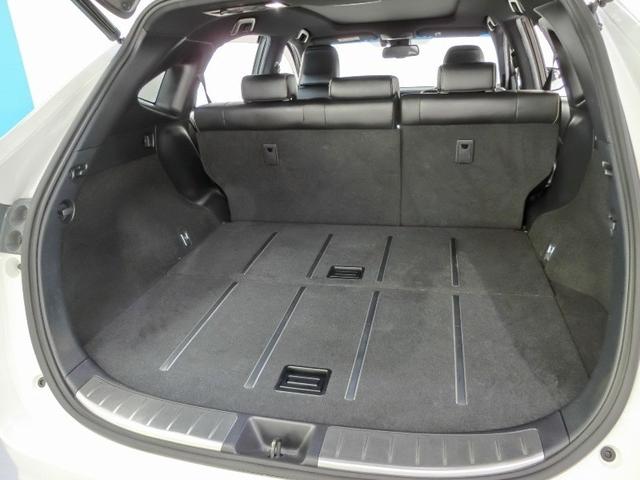 ハリアー プレミアム　サンルーフ　電動シート　安全装備　衝突被害軽減システム　横滑り防止機能　ＡＢＳ　エアバッグ　オートクルーズコントロール　盗難防止装置　アイドリングストップ　バックカメラ　ＥＴＣ　ＣＤ　スマートキー（15枚目）