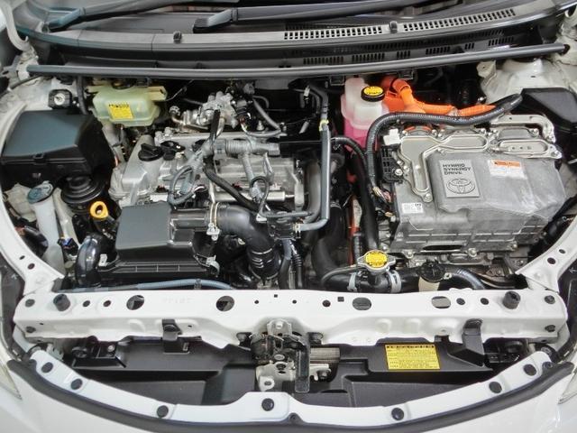 アクア G ハイブリッド 横滑り防止機能 ABS エアバッグ 盗難防止装置 バックカメラ ETC ドラレコ ミュージックプレイヤー接続可 CD スマートキー キーレス フル装備 アルミホイール オートマ(10枚目)