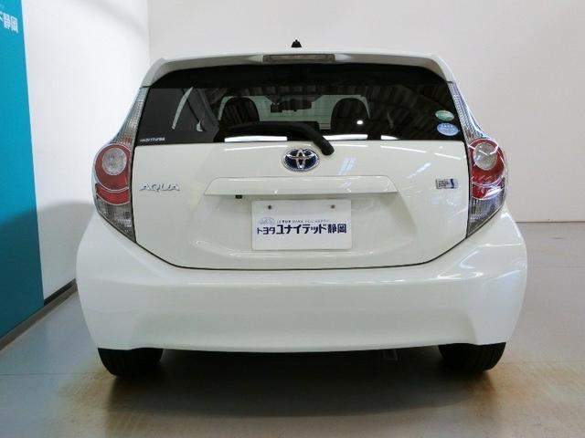 アクア G ハイブリッド 横滑り防止機能 ABS エアバッグ 盗難防止装置 バックカメラ ETC ドラレコ ミュージックプレイヤー接続可 CD スマートキー キーレス フル装備 アルミホイール オートマ(23枚目)