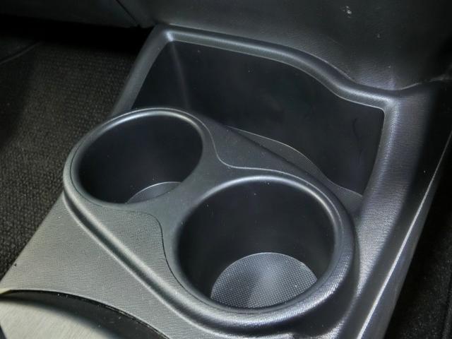 アクア G ハイブリッド 横滑り防止機能 ABS エアバッグ 盗難防止装置 バックカメラ ETC ドラレコ ミュージックプレイヤー接続可 CD スマートキー キーレス フル装備 アルミホイール オートマ(30枚目)