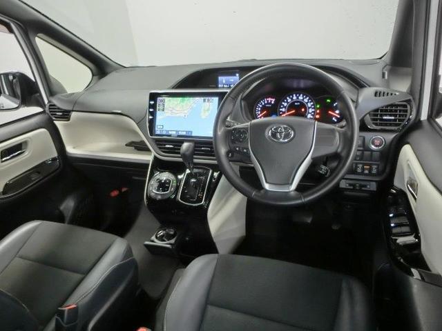 ノア Ｓｉ　ダブルバイビーＩＩＩ　ワンオーナー　衝突被害軽減システム　横滑り防止機能　ＡＢＳ　エアバッグ　オートクルーズコントロール　盗難防止装置　アイドリングストップ　バックカメラ　後席モニター　ＥＴＣ　ドラレコ　ＣＤ　スマートキー（13枚目）