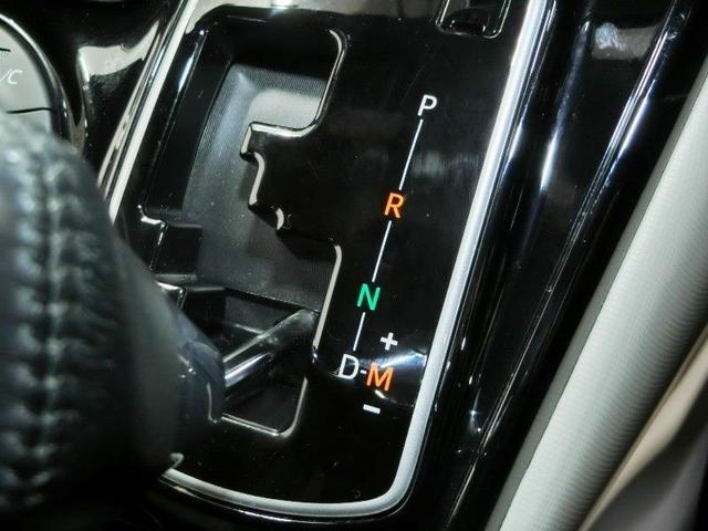 ノア Ｓｉ　ダブルバイビーＩＩＩ　ワンオーナー　衝突被害軽減システム　横滑り防止機能　ＡＢＳ　エアバッグ　オートクルーズコントロール　盗難防止装置　アイドリングストップ　バックカメラ　後席モニター　ＥＴＣ　ドラレコ　ＣＤ　スマートキー（15枚目）