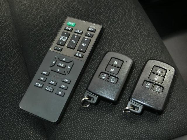 ノア Ｓｉ　ダブルバイビーＩＩＩ　ワンオーナー　衝突被害軽減システム　横滑り防止機能　ＡＢＳ　エアバッグ　オートクルーズコントロール　盗難防止装置　アイドリングストップ　バックカメラ　後席モニター　ＥＴＣ　ドラレコ　ＣＤ　スマートキー（22枚目）