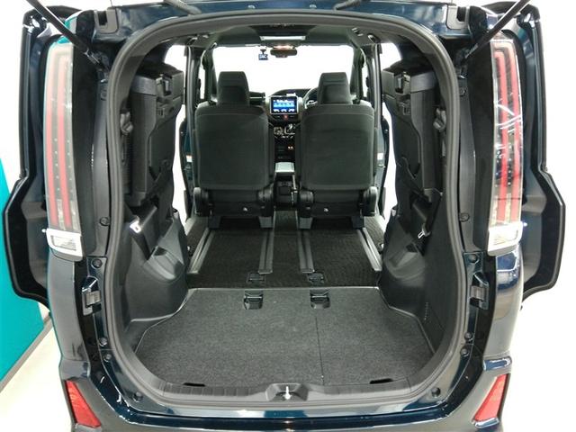 ノア ハイブリッドＳｉ　ハイブリッド　ワンオーナー　衝突被害軽減システム　横滑り防止機能　ＡＢＳ　エアバッグ　オートクルーズコントロール　盗難防止装置　バックカメラ　後席モニター　ＥＴＣ　ドラレコ　ＣＤ　スマートキー（22枚目）