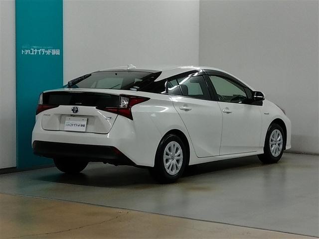 プリウス S ハイブリッド 安全装備 衝突被害軽減システム 横滑り防止機能 ABS エアバッグ オートクルーズコントロール 盗難防止装置 バックカメラ ETC ドラレコ ミュージックプレイヤー接続可 CD キーレス(2枚目)