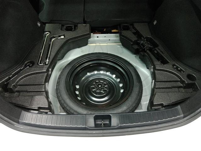 プリウス S ハイブリッド 安全装備 衝突被害軽減システム 横滑り防止機能 ABS エアバッグ オートクルーズコントロール 盗難防止装置 バックカメラ ETC ドラレコ ミュージックプレイヤー接続可 CD キーレス(21枚目)