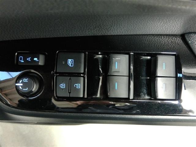 プリウス S ハイブリッド 安全装備 衝突被害軽減システム 横滑り防止機能 ABS エアバッグ オートクルーズコントロール 盗難防止装置 バックカメラ ETC ドラレコ ミュージックプレイヤー接続可 CD キーレス(31枚目)