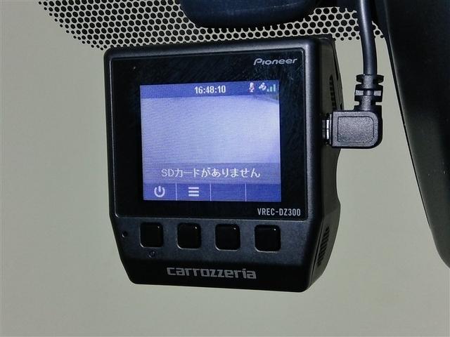 プリウス S ハイブリッド 安全装備 衝突被害軽減システム 横滑り防止機能 ABS エアバッグ オートクルーズコントロール 盗難防止装置 バックカメラ ETC ドラレコ ミュージックプレイヤー接続可 CD キーレス(38枚目)