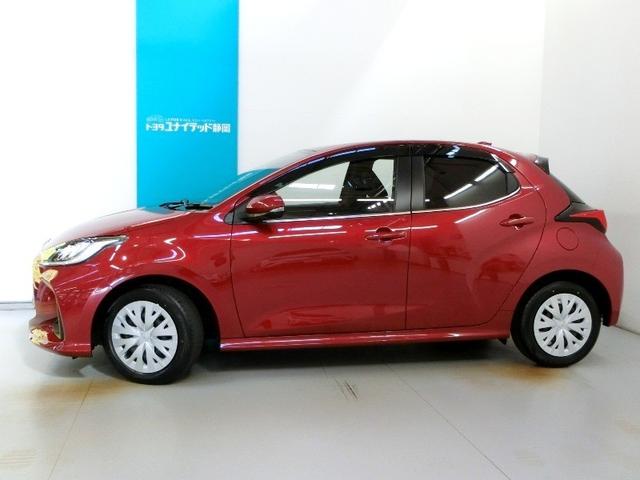 ヤリス Ｚ　安全装備　衝突被害軽減システム　横滑り防止機能　ＡＢＳ　エアバッグ　オートクルーズコントロール　盗難防止装置　ナビ　バックカメラ　ＥＴＣ　ドラレコ　ミュージックプレイヤー接続可　スマートキー　キーレス（4枚目）