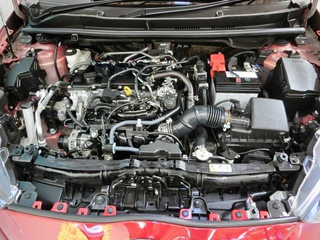 ヤリス Ｚ　安全装備　衝突被害軽減システム　横滑り防止機能　ＡＢＳ　エアバッグ　オートクルーズコントロール　盗難防止装置　ナビ　バックカメラ　ＥＴＣ　ドラレコ　ミュージックプレイヤー接続可　スマートキー　キーレス（7枚目）